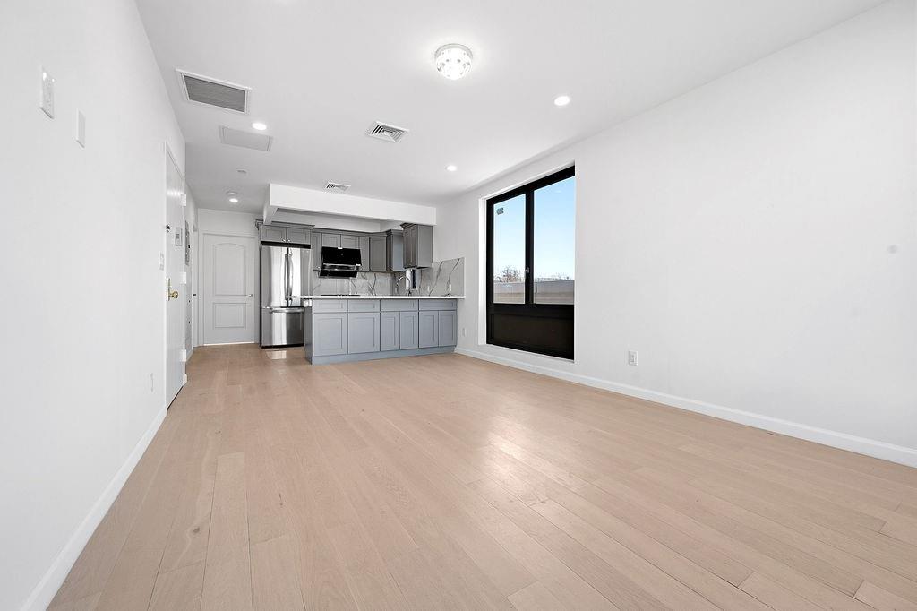 207 Bay 35th Street Bath Beach Brooklyn NY 11214