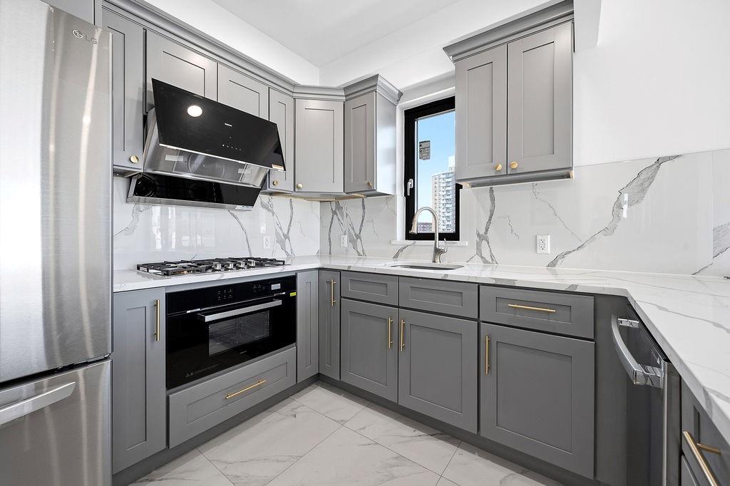 207 Bay 35th Street Bath Beach Brooklyn NY 11214