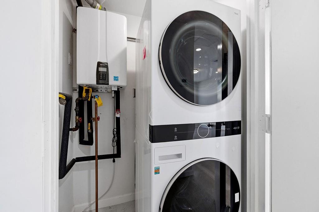 207 Bay 35th Street Bath Beach Brooklyn NY 11214