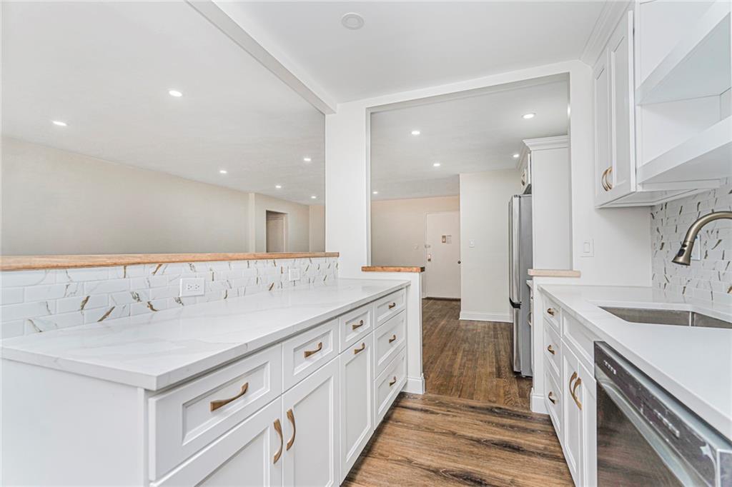 9201 Shore Road Bay Ridge Brooklyn NY 11209