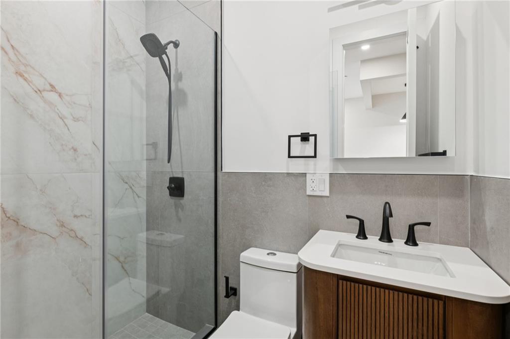 220 Schaefer Street Bushwick Brooklyn NY 11207