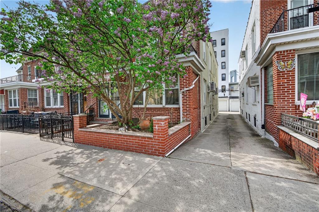 262 95th Street Bay Ridge Brooklyn NY 11209