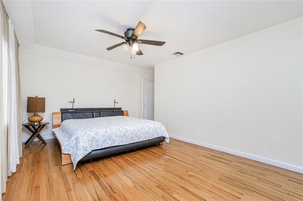 68 Eltingville Boulevard Eltingville Staten Island NY 10312