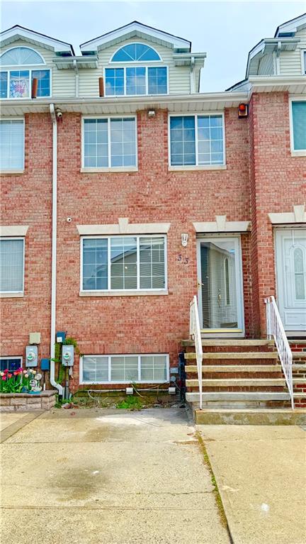 33 Lillie Lane Heartland Village State Island NY 10314