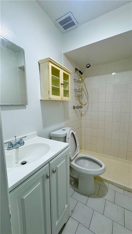 33 Lillie Lane Heartland Village State Island NY 10314