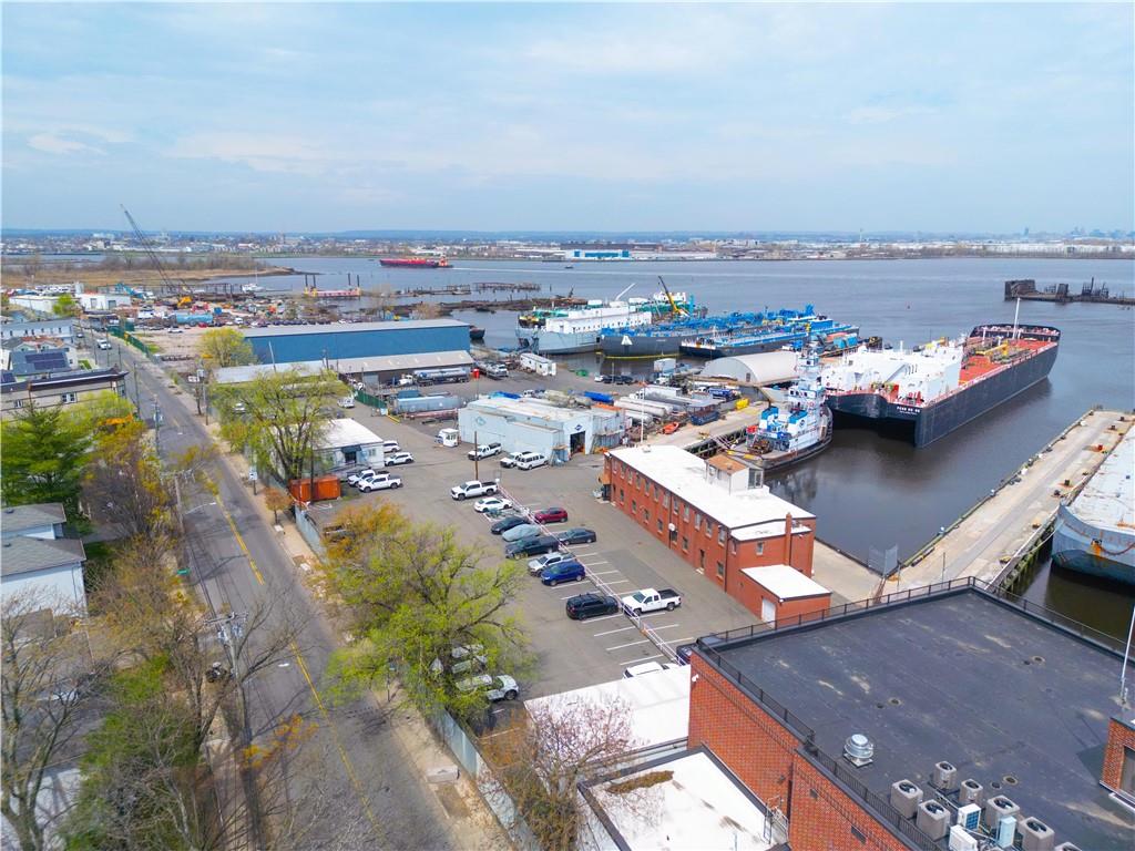 31 Post Lane Mariner's Harbor Staten Island NY 10303