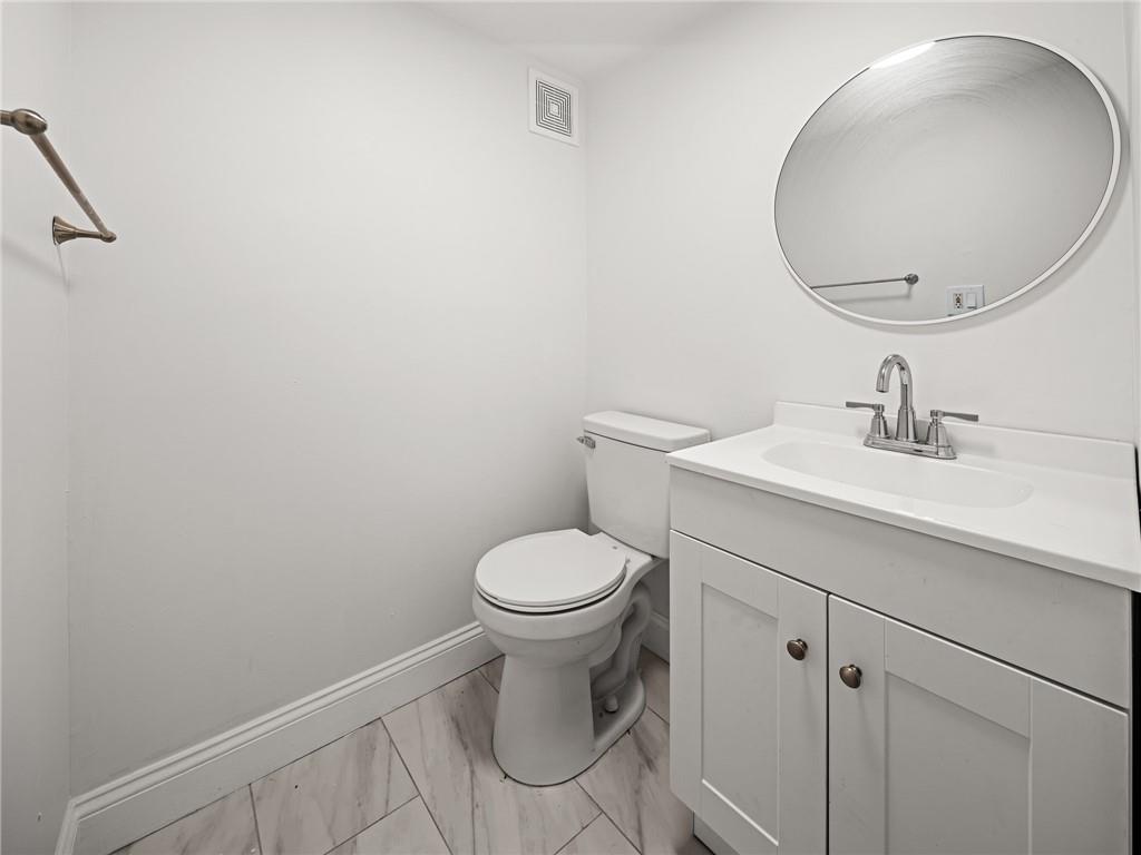 60 Stage Lane Park Hill Staten Island NY 10304