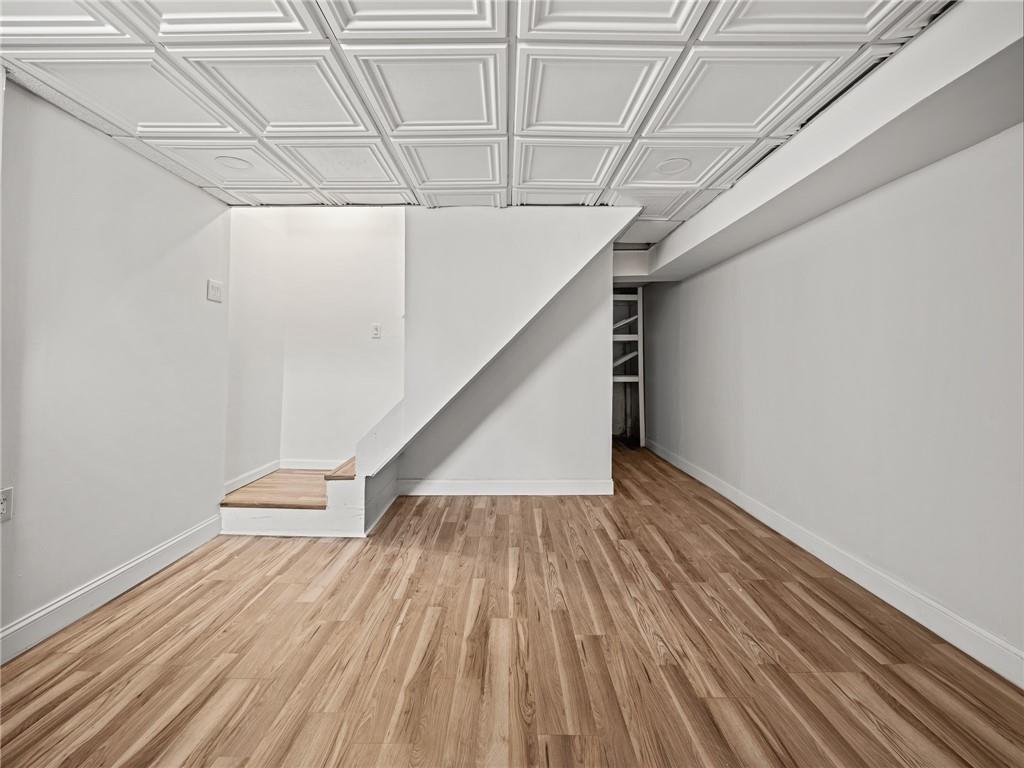 60 Stage Lane Park Hill Staten Island NY 10304