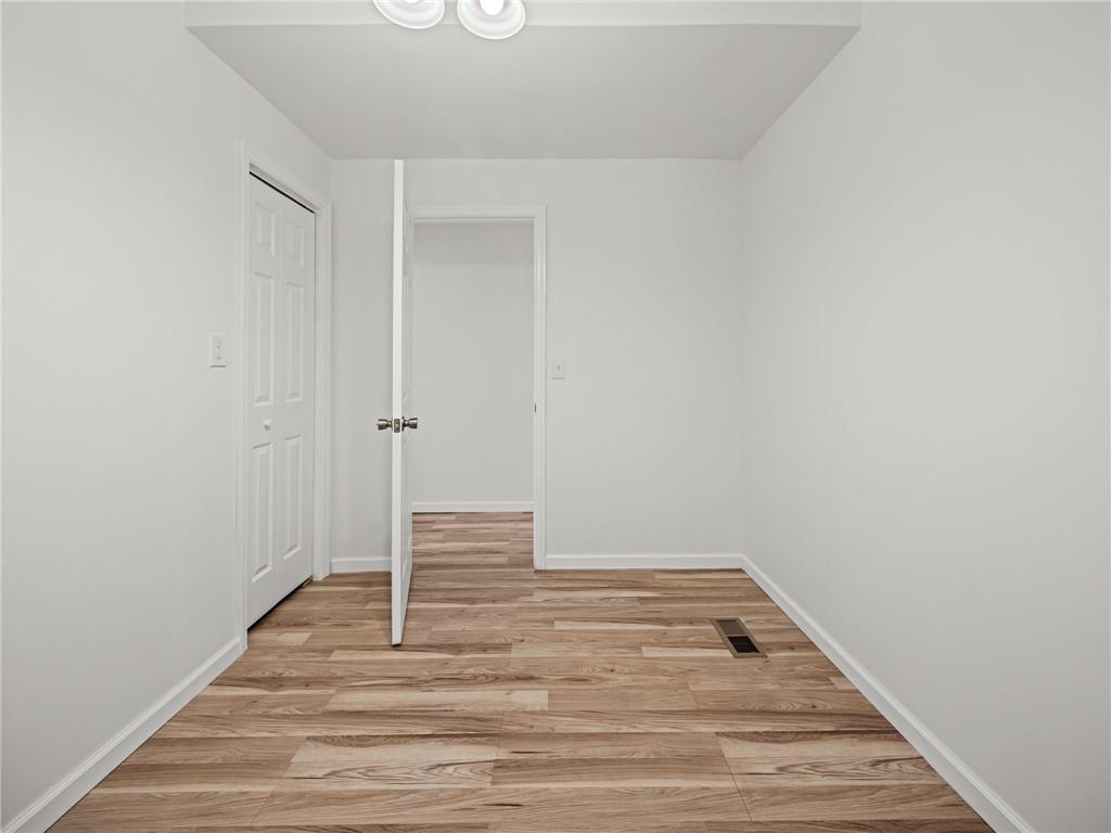 60 Stage Lane Park Hill Staten Island NY 10304