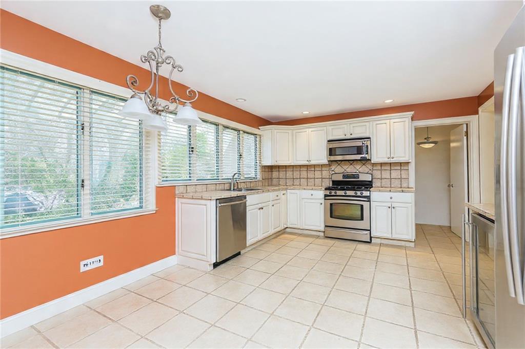 18 Emerson Avenue Emerson Hill Staten Island NY 10301