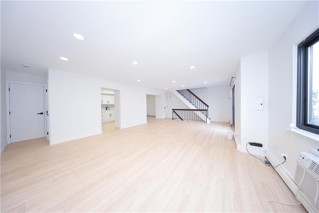 22 Gardenia Lane New Springville Staten Island NY 10314