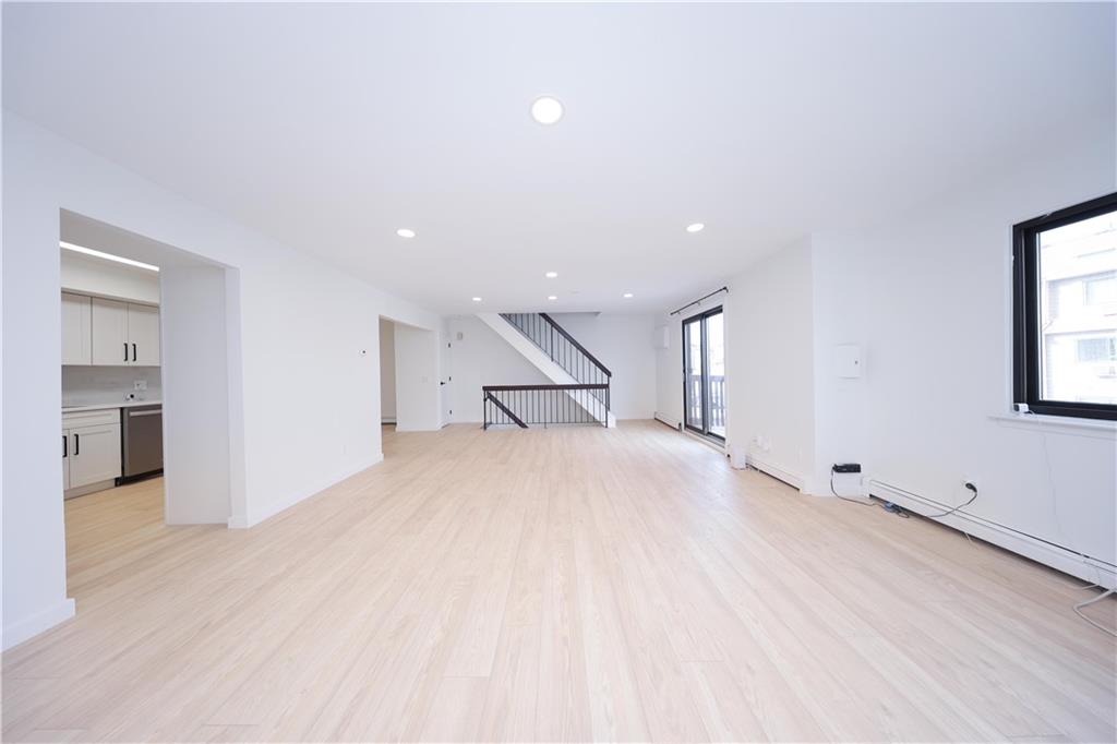 22 Gardenia Lane New Springville Staten Island NY 10314