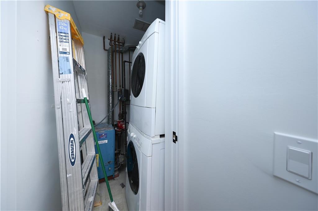 22 Gardenia Lane New Springville Staten Island NY 10314