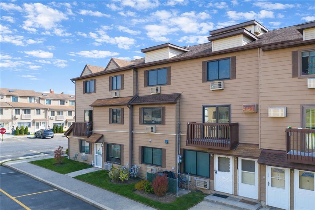 22 Gardenia Lane New Springville Staten Island NY 10314