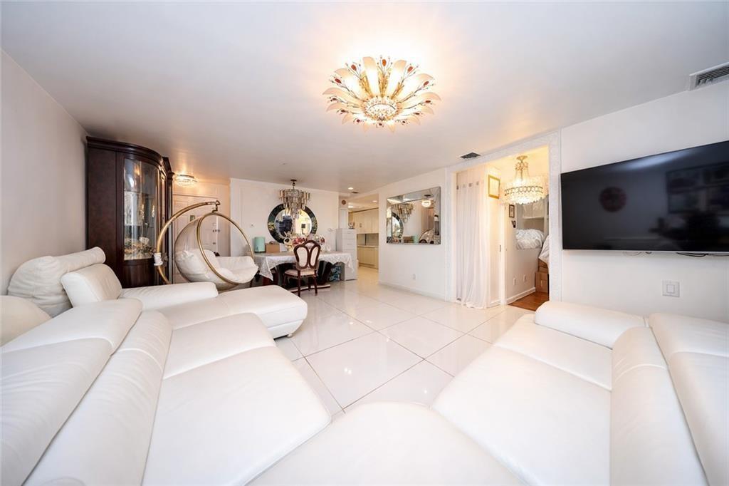 339 Avenue P Bensonhurst Brooklyn NY 11204