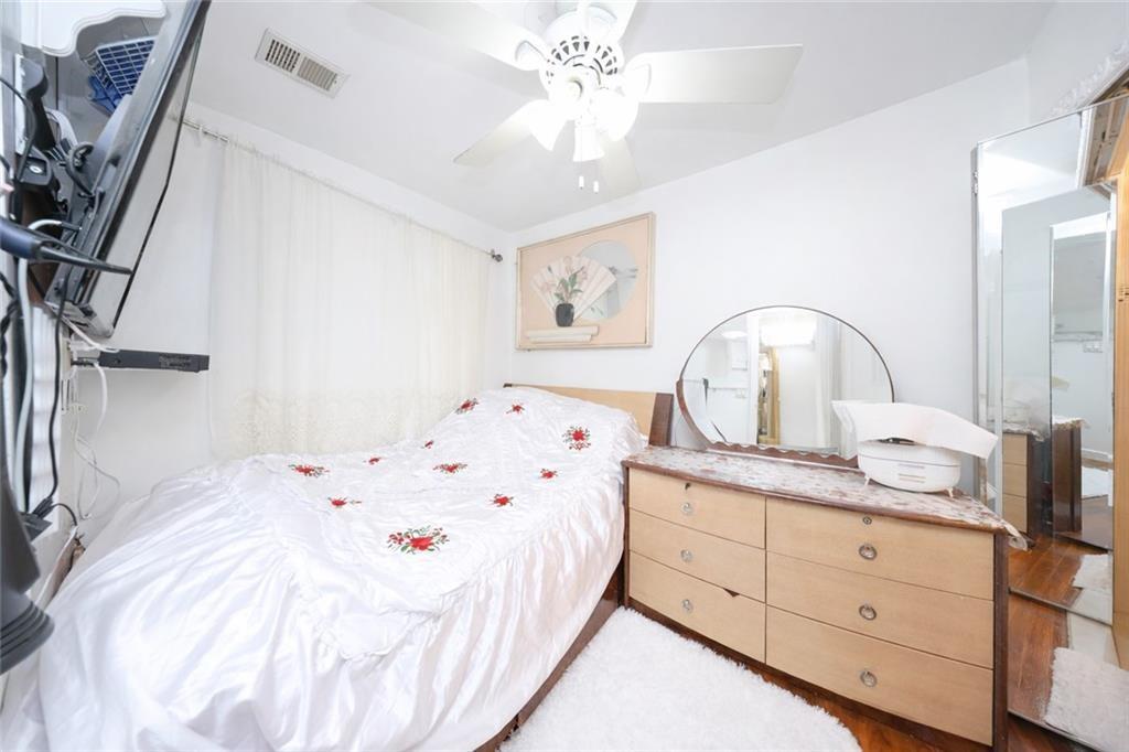 339 Avenue P Bensonhurst Brooklyn NY 11204