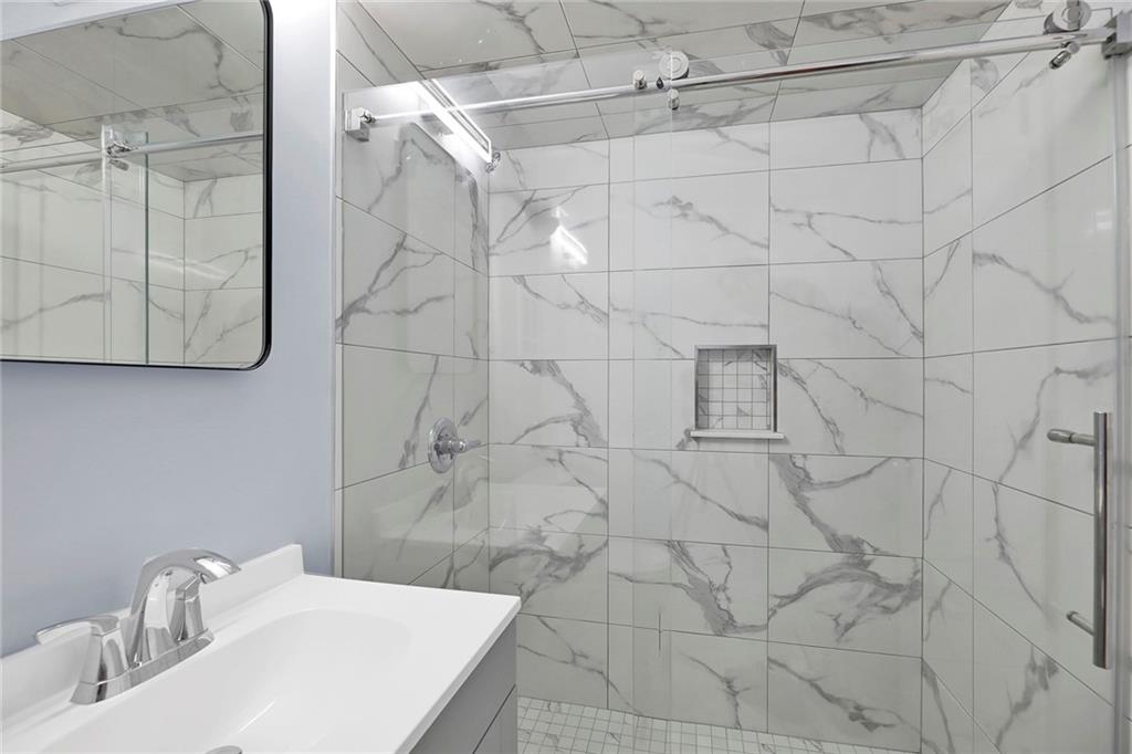 8942 Colonial Road Bay Ridge Brooklyn NY 11209