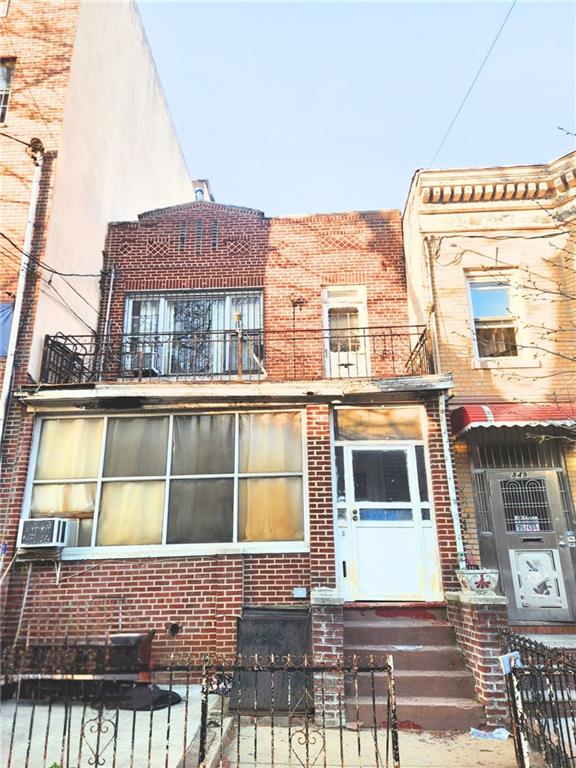 847 58th Street Sunset Park Brooklyn NY 11220
