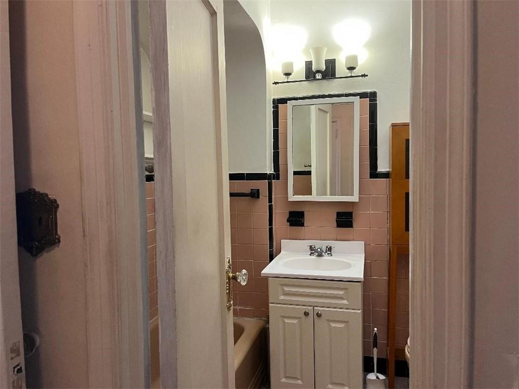 2618 East 7th Street Sheepshead Bay Brooklyn NY 11235