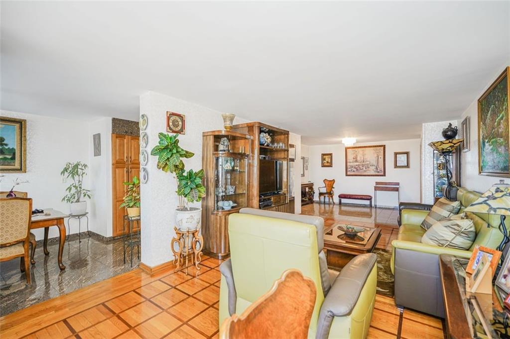 35 Seacost Terrace Brighton Beach Brooklyn NY 11235