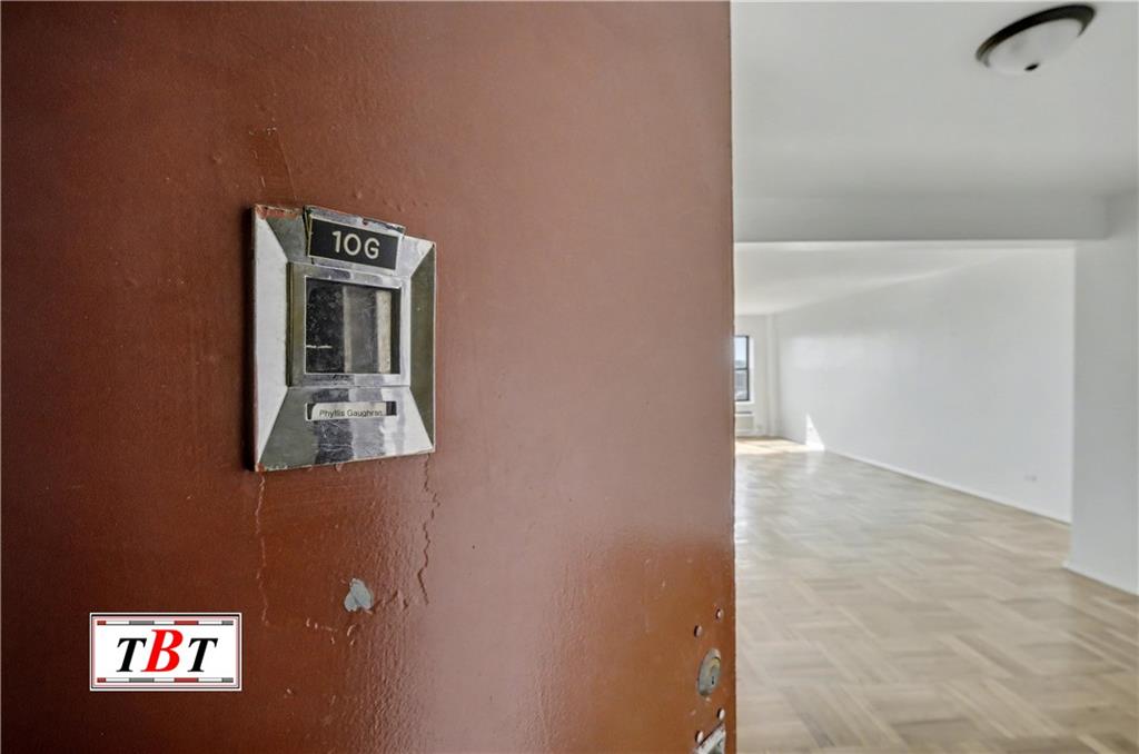 303 Beverly Road Kensington Brooklyn NY 11218