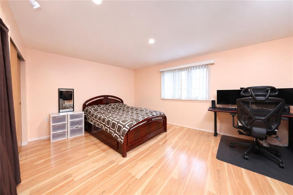 372 Barlow Avenue Great Kills Staten Island NY 10308