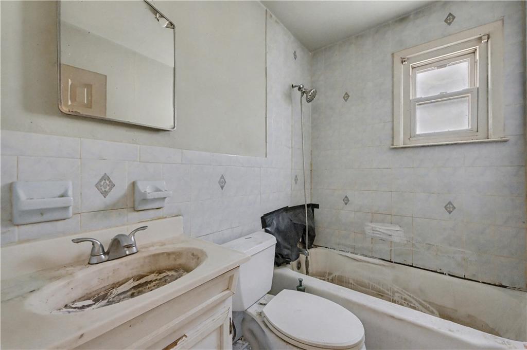 429 South 9th Avenue Out of NYC Mount Vernon NY 10550