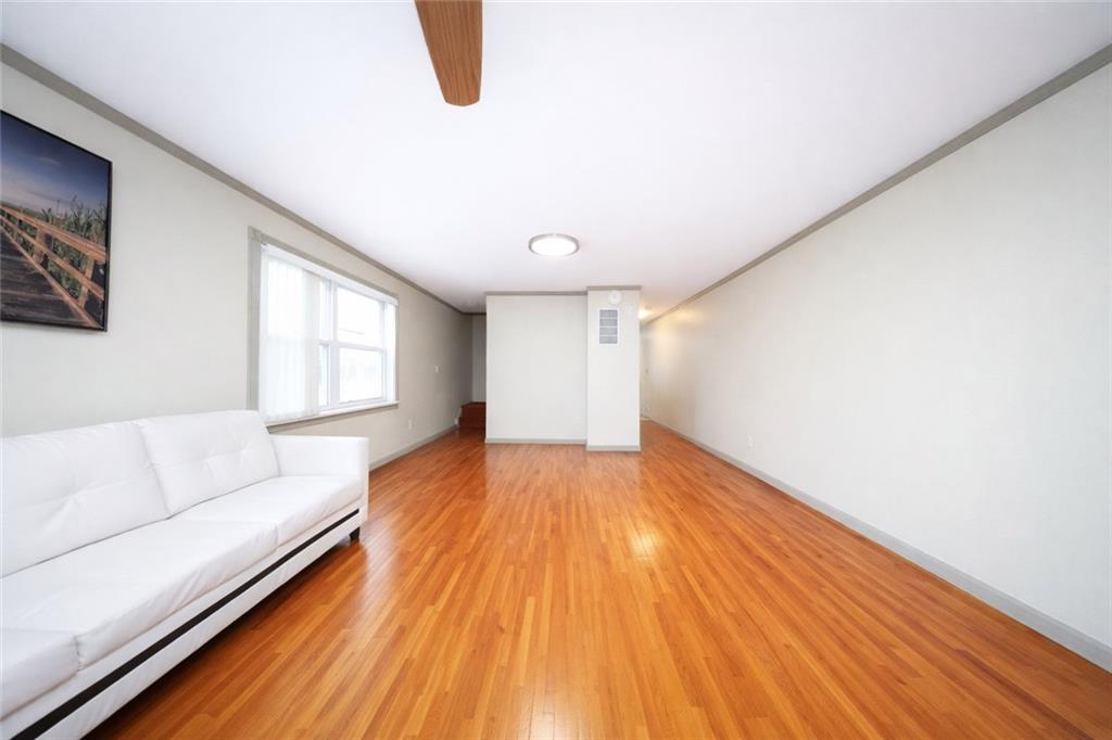 25 Amazon Court Clifton Staten Island NY 10304