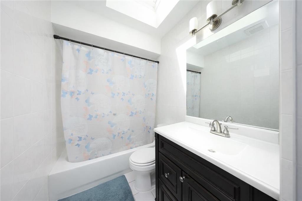 25 Amazon Court Clifton Staten Island NY 10304