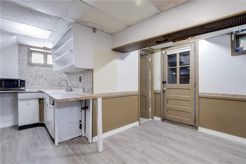 97-36 220th Street Queens Village Queens Village NY 11429