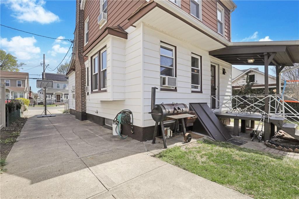 97-36 220th Street Queens Village Queens Village NY 11429