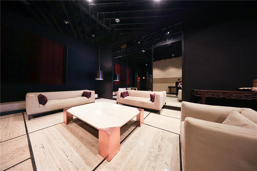 301 East 45th Street Midtown East New York NY 10017