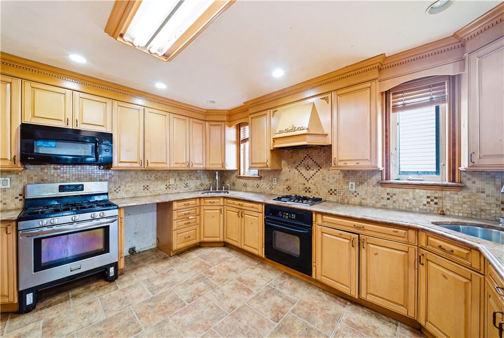 1213 East 34th Street Midwood Brooklyn NY 11210