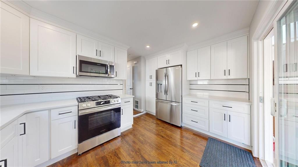 8 Thayer Place Bay Terrace Staten Island NY 10306