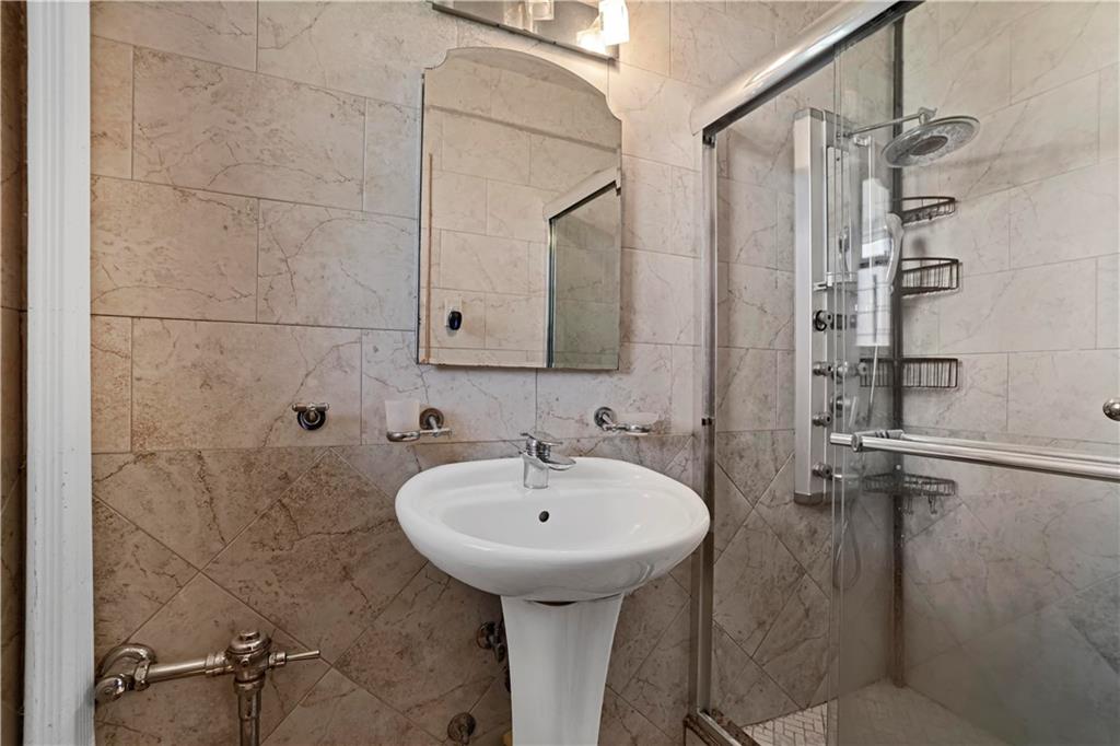 2727 Ocean Parkway Brighton Beach Brooklyn NY 11235