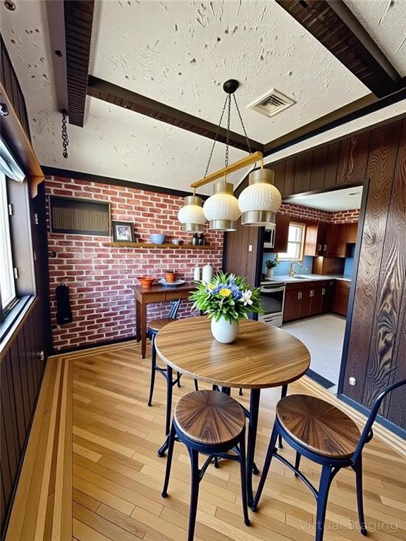 7305 19th Avenue Bensonhurst Brooklyn NY 11204