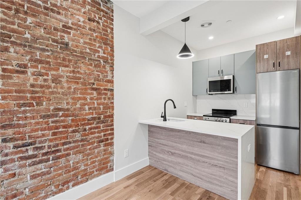 220 Schaefer Street Bushwick Brooklyn NY 11207