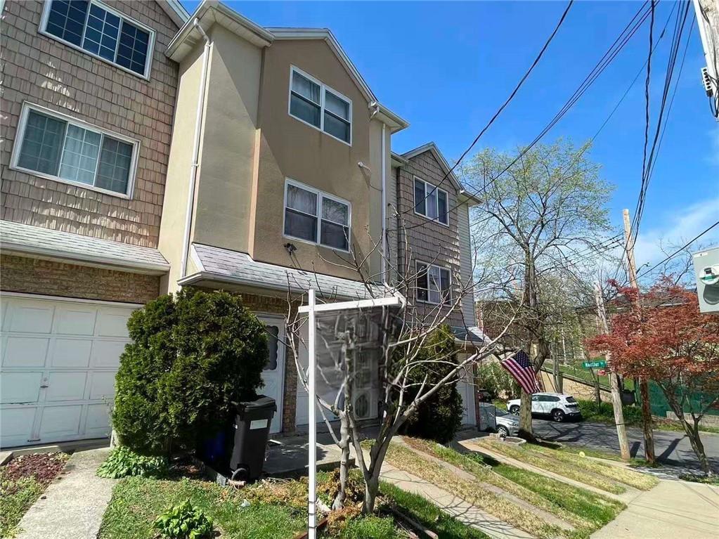 4 Cliff Court Shore Acres Staten Island NY 10305