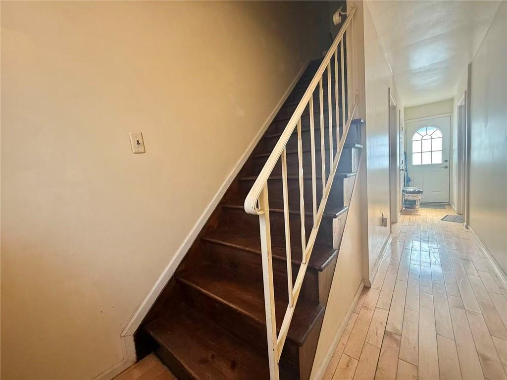 4 Cliff Court Shore Acres Staten Island NY 10305