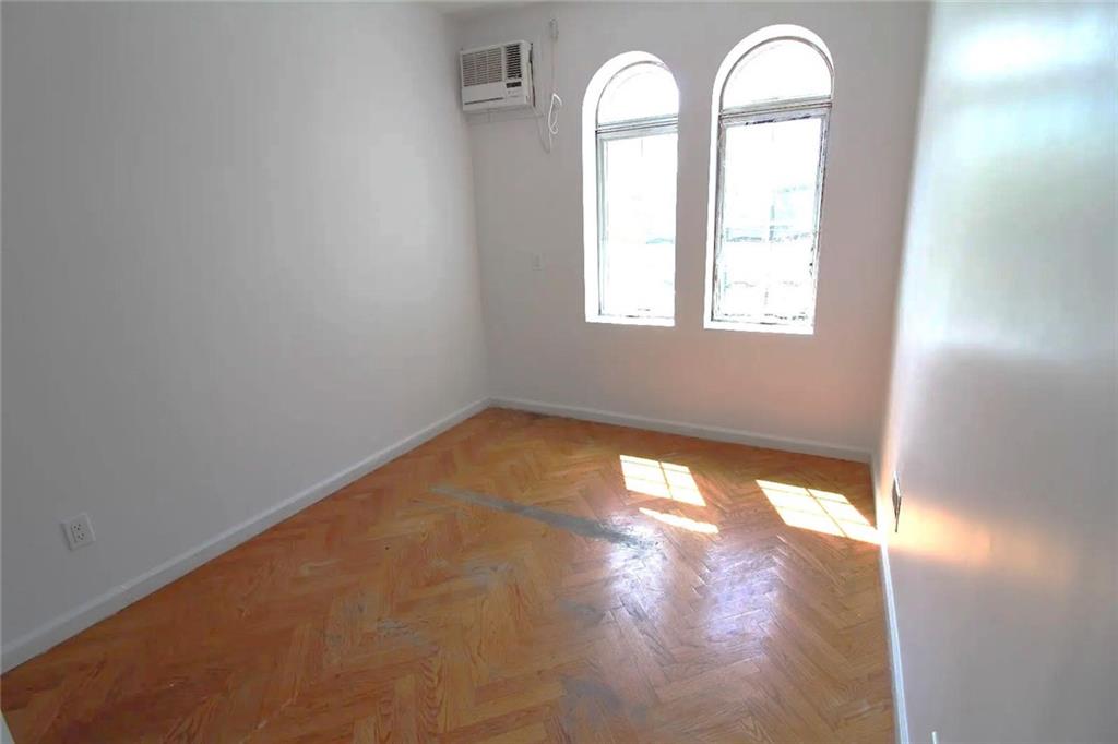 123 Avenue J Borough Park Brooklyn NY 11230