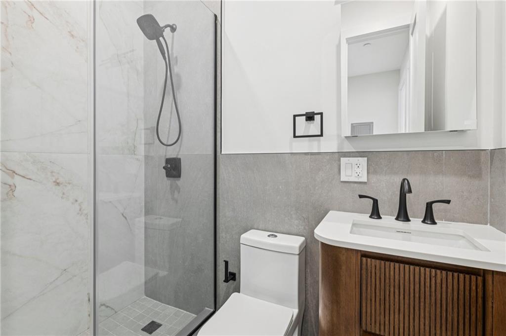 220 Schaefer Street Bushwick Brooklyn NY 11207