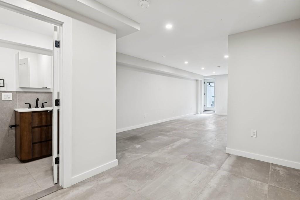 220 SCHAEFER Street Bushwick Brooklyn NY 11207