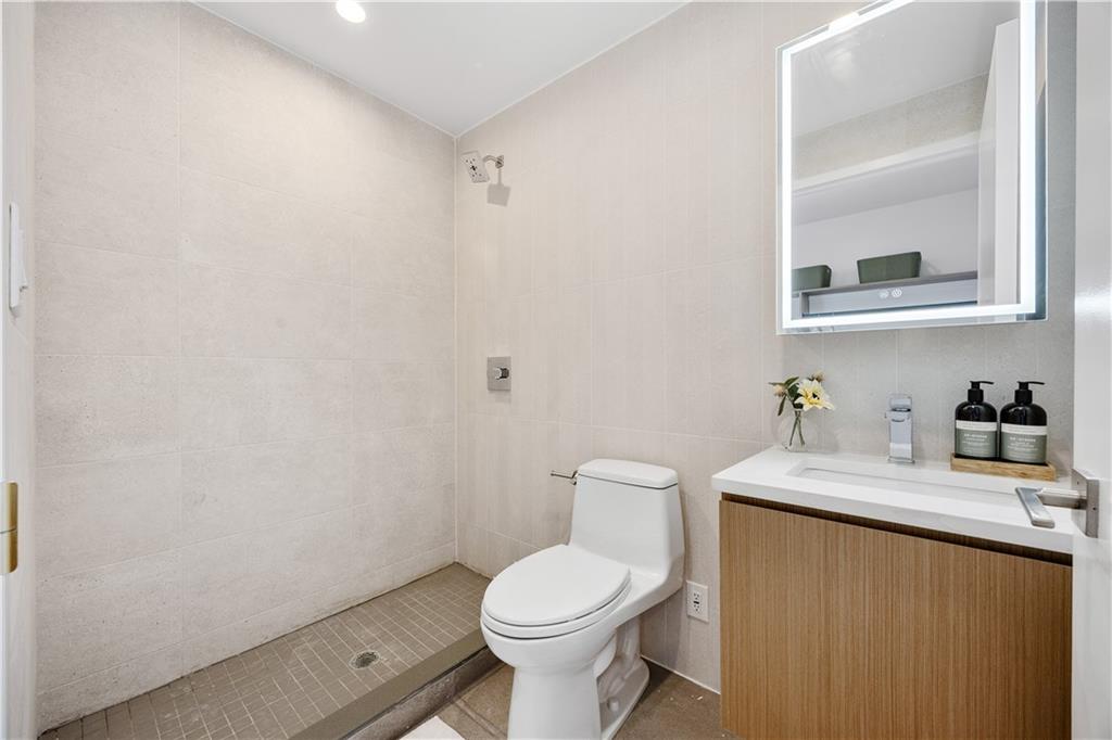 2286 Cropsey Avenue Bensonhurst Brooklyn NY 11214