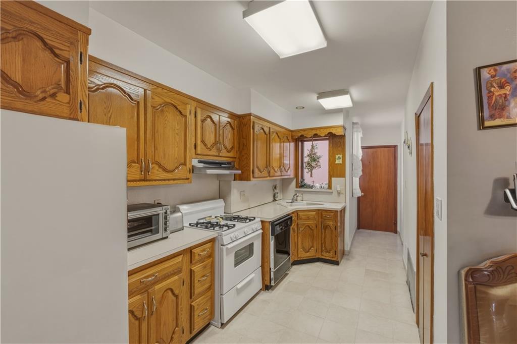 311 Avenue T Gravesend Brooklyn NY 11223