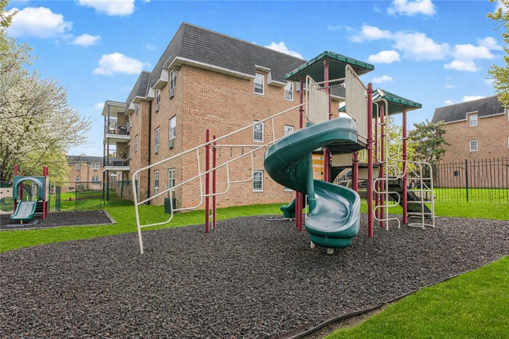 414 Maryland Avenue Rosebank Staten Island NY 10305