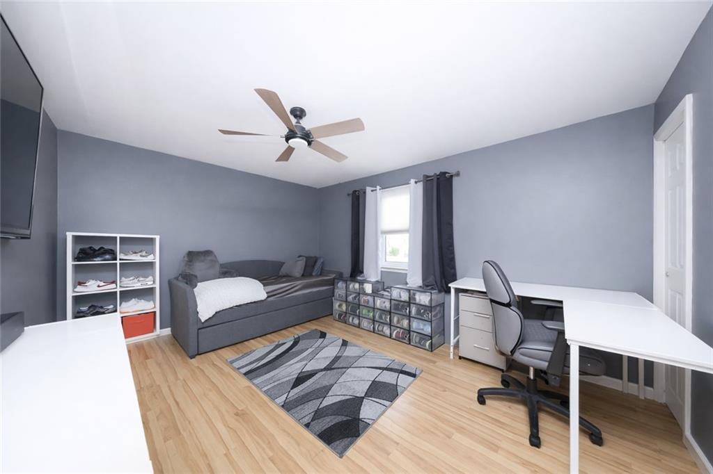 25 Poets Circle Huguenot Staten Island NY 10312