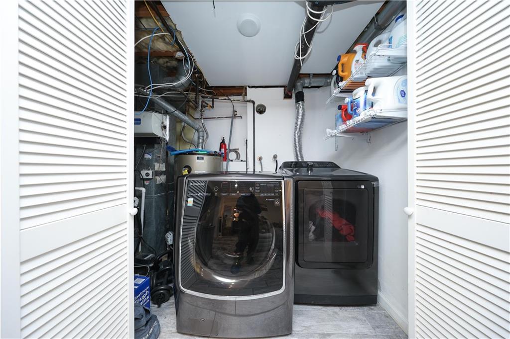 25 Poets Circle Huguenot Staten Island NY 10312