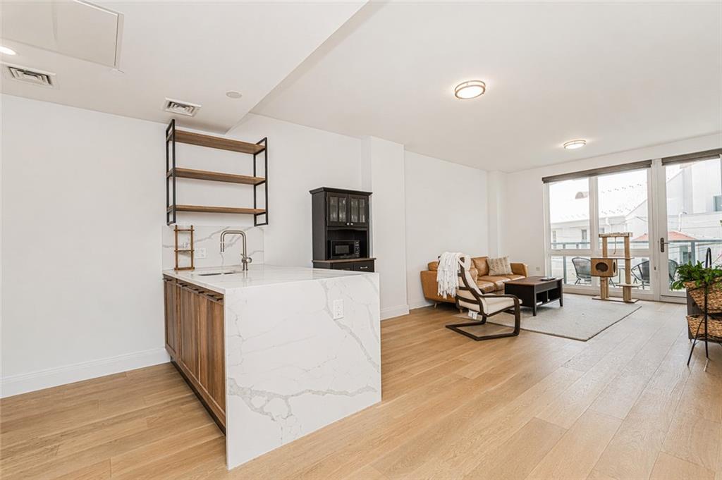 9956 3rd Avenue Fort Hamilton Brooklyn NY 11209