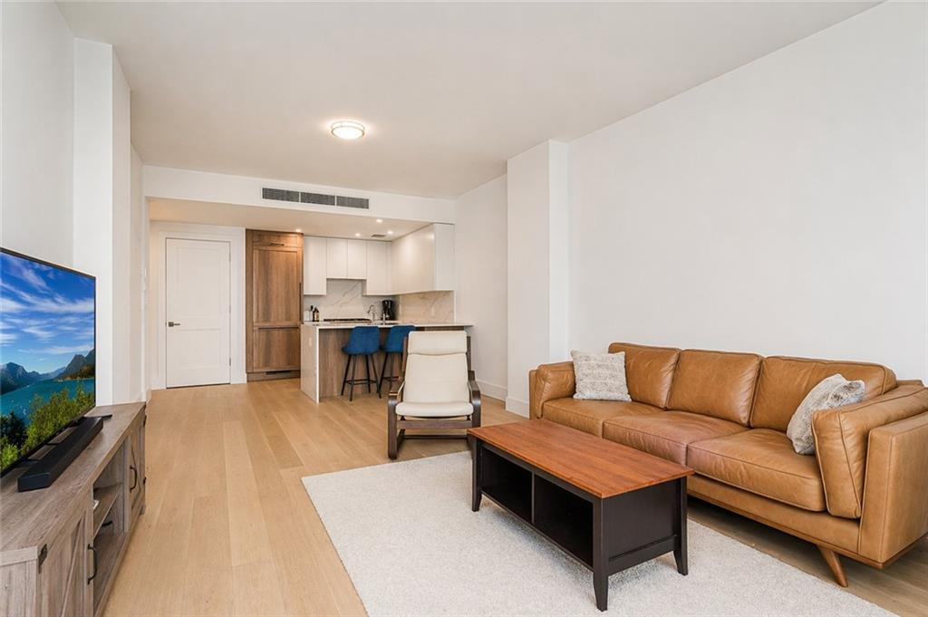 9956 3rd Avenue Fort Hamilton Brooklyn NY 11209