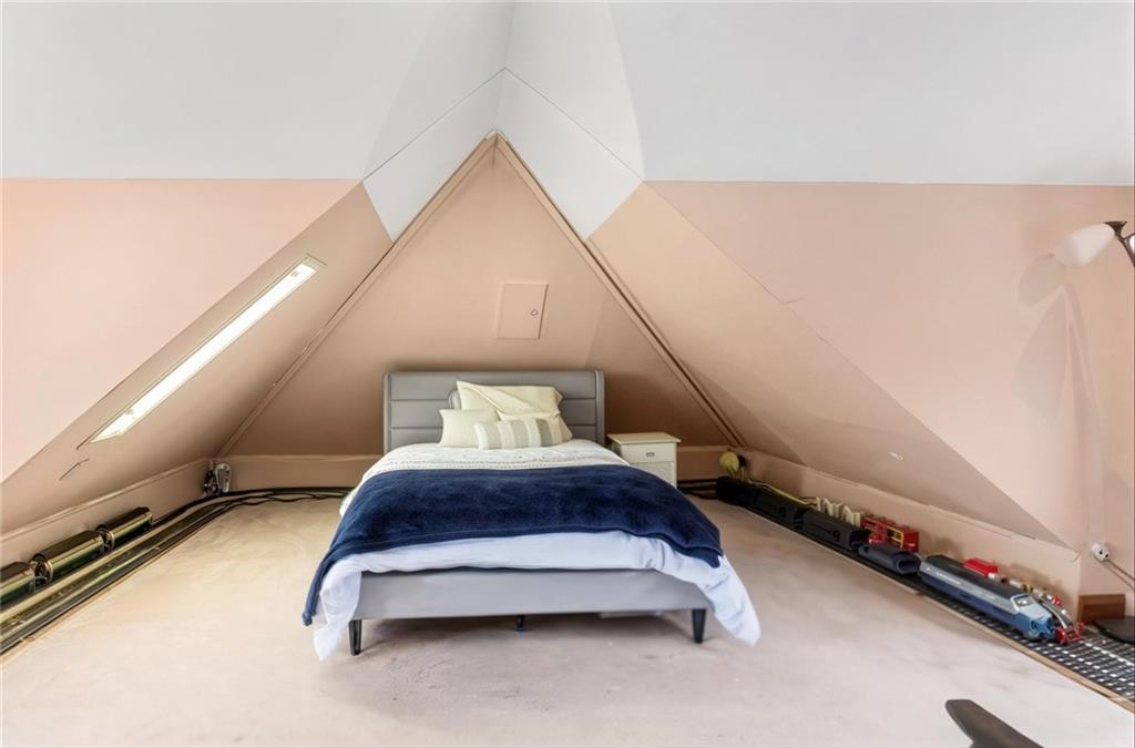 3402 Avenue J Midwood Brooklyn NY 11210